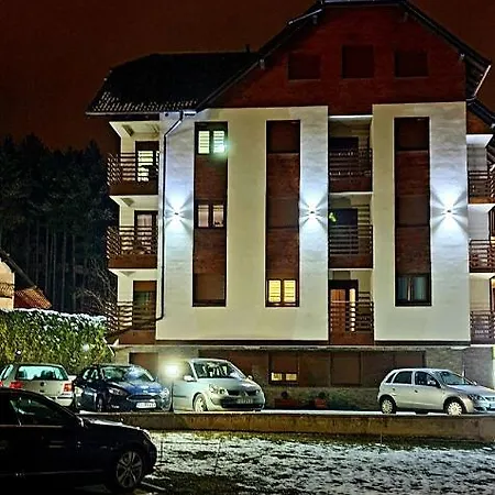 Darija_apartman 8_radovic アパート *